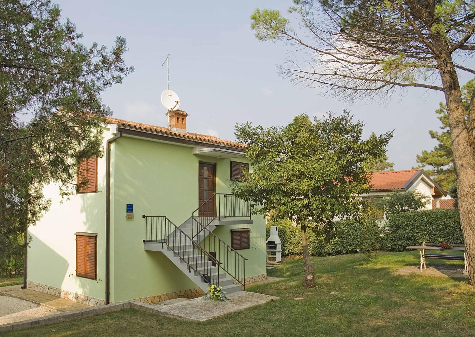 Daila Apartments Novigrad  Екстер'єр фото
